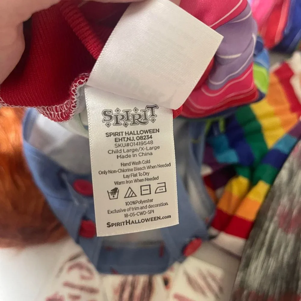 Complete CHUCKY Costume! - Picture 7 of 7